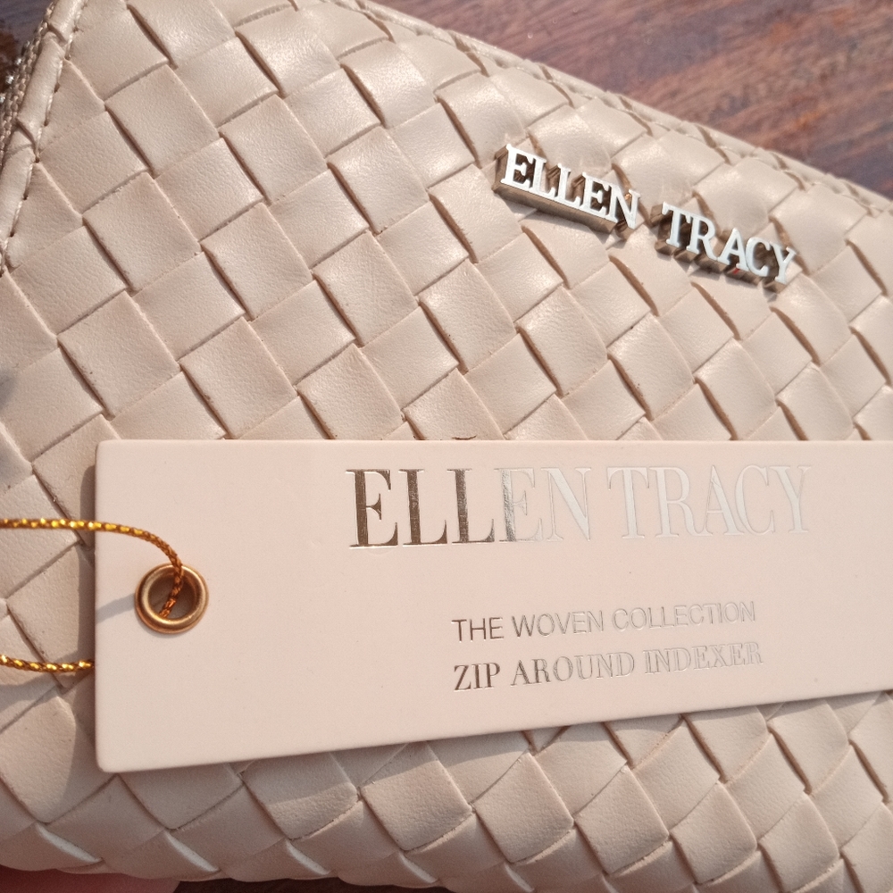 Basketweave Original Ellen Tracy NWT Wallet - Picture 17 of 17